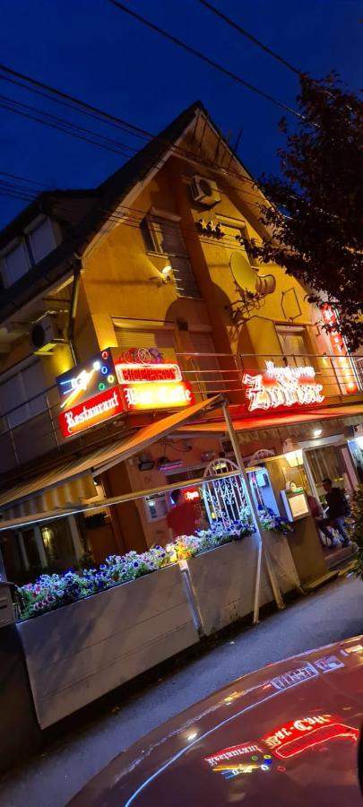 Pensiunea Zodiac Temeşvar Dış mekan fotoğraf
